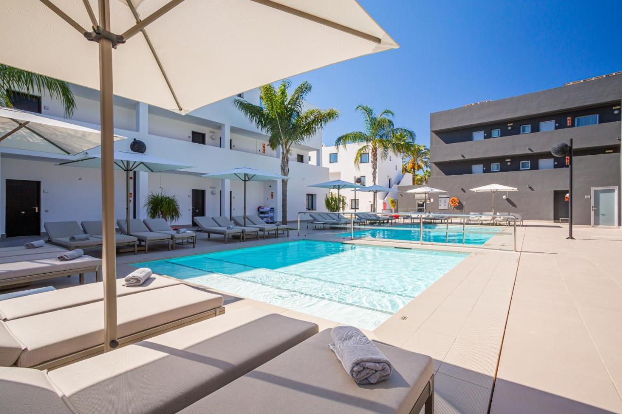 Migjorn Ibiza Suites & Spa Playa d'en Bossa Ngoại thất bức ảnh