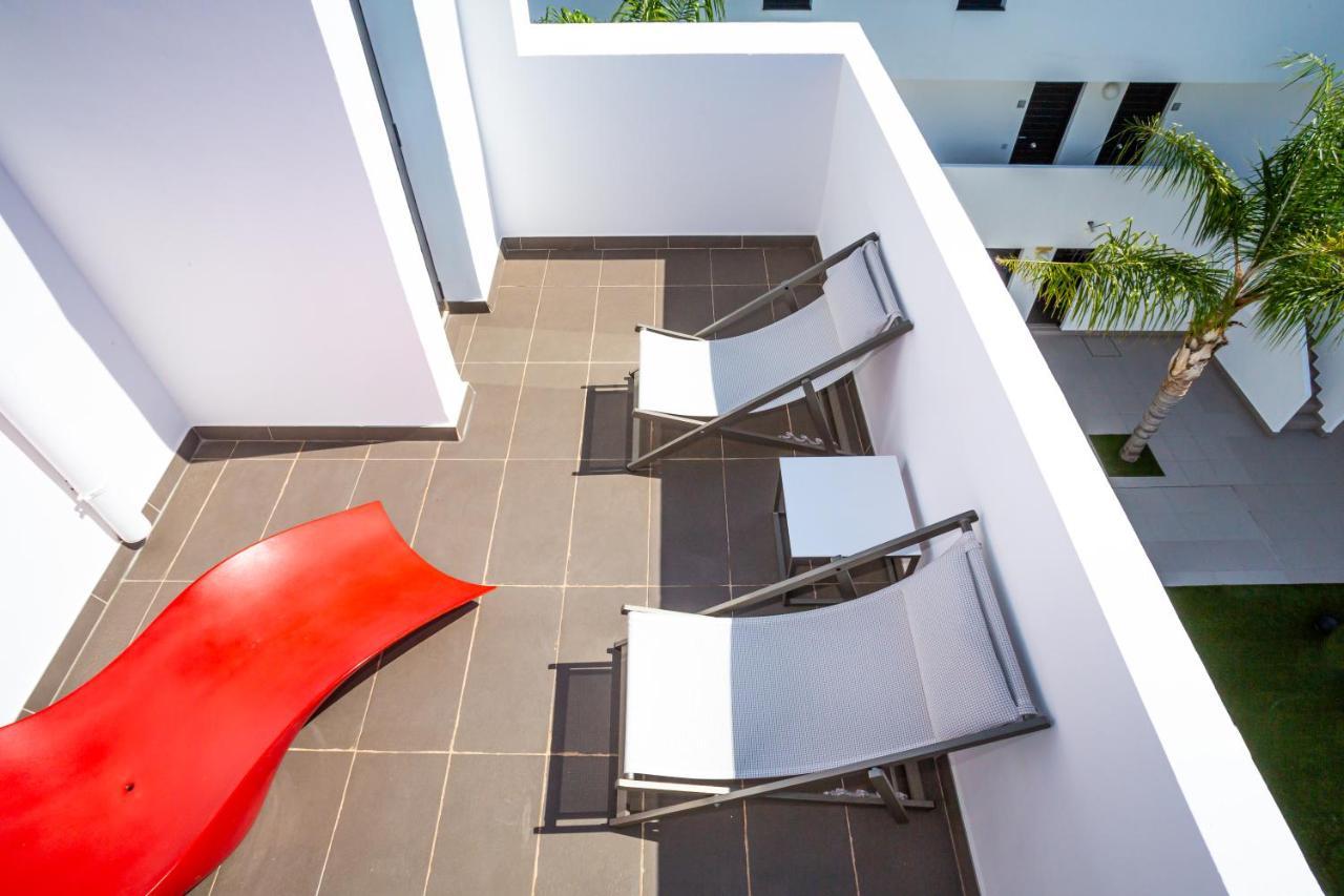 Migjorn Ibiza Suites & Spa Playa d'en Bossa Ngoại thất bức ảnh