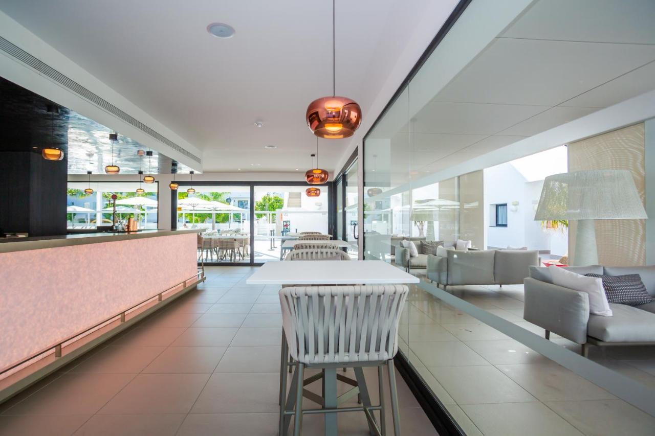 Migjorn Ibiza Suites & Spa Playa d'en Bossa Ngoại thất bức ảnh