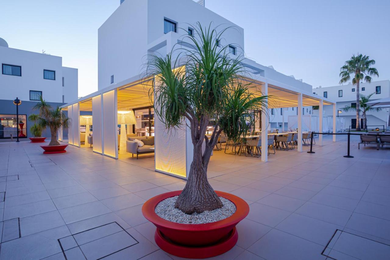 Migjorn Ibiza Suites & Spa Playa d'en Bossa Ngoại thất bức ảnh