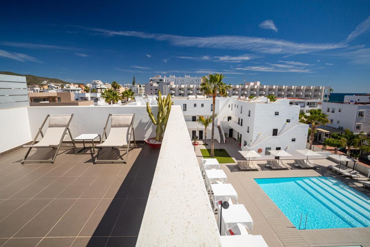 Migjorn Ibiza Suites & Spa Playa d'en Bossa Ngoại thất bức ảnh