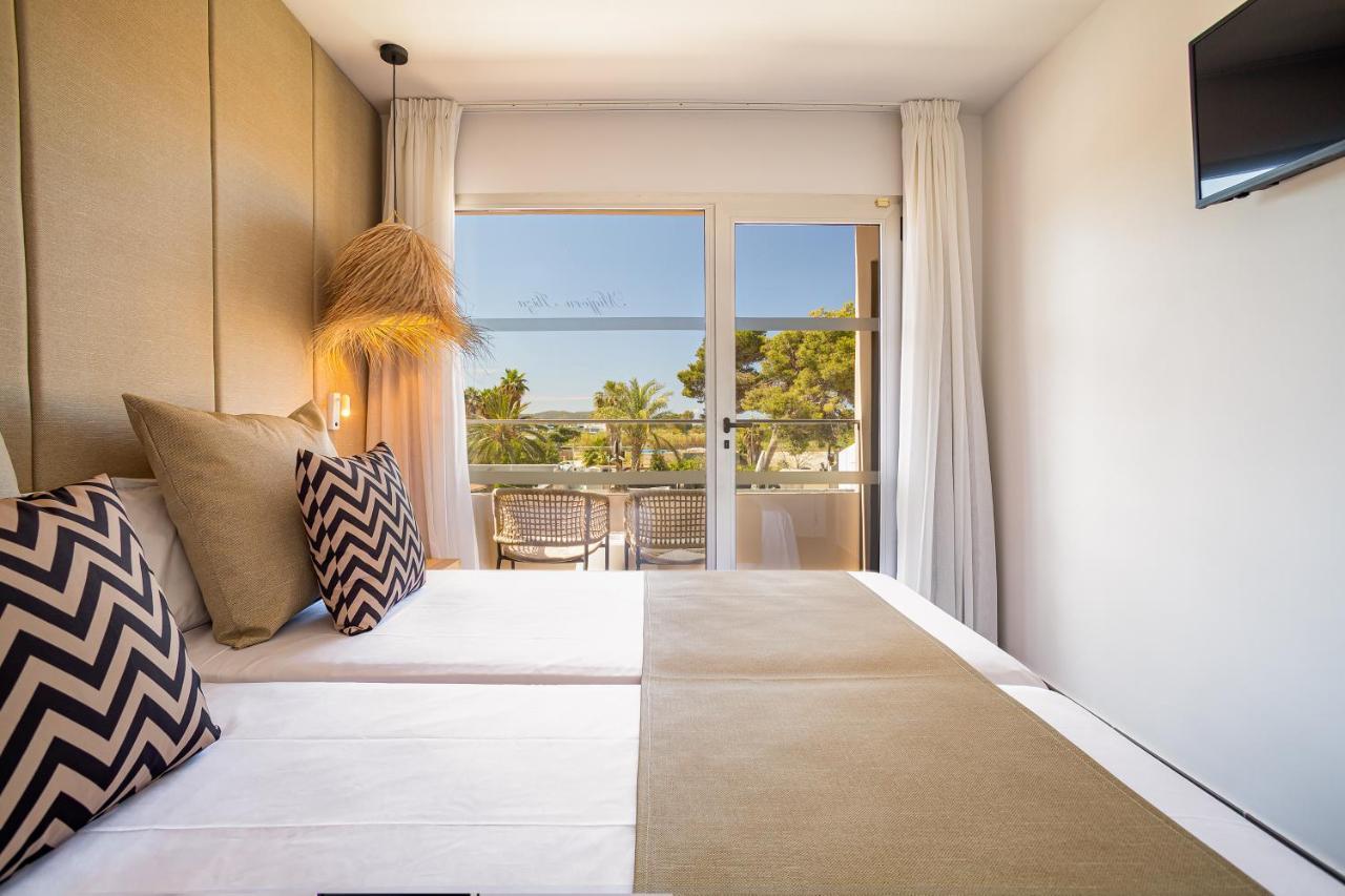 Migjorn Ibiza Suites & Spa Playa d'en Bossa Ngoại thất bức ảnh