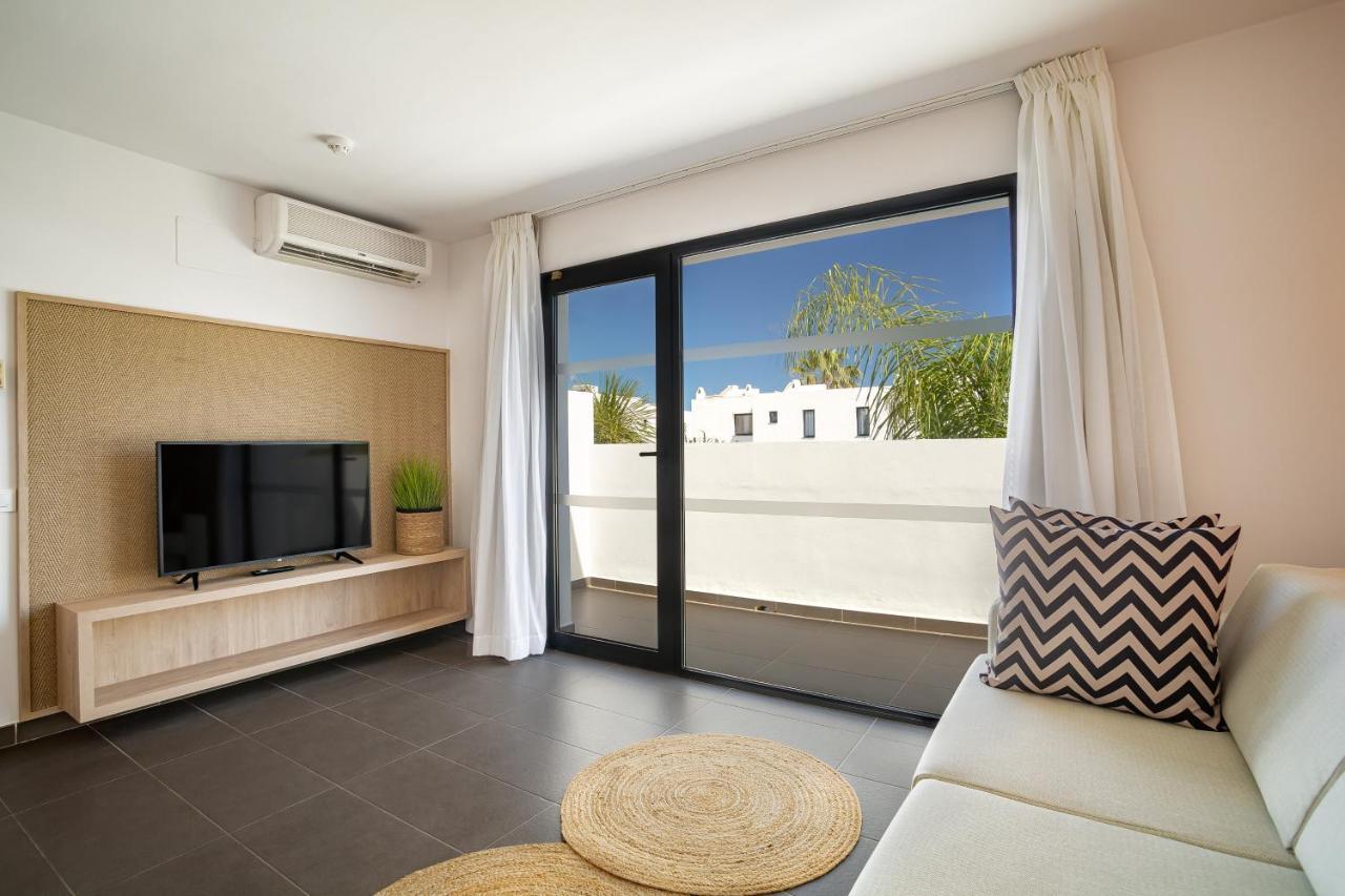 Migjorn Ibiza Suites & Spa Playa d'en Bossa Ngoại thất bức ảnh